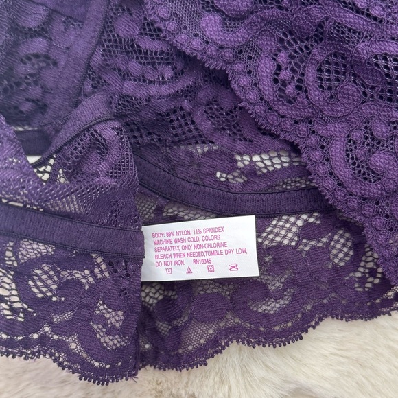 Lily of France purple sensational lace bralette in Size Large - Picture 5 of 10